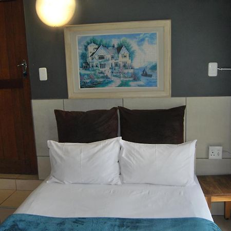 15 Witpeer Street Guesthouse George Extérieur photo