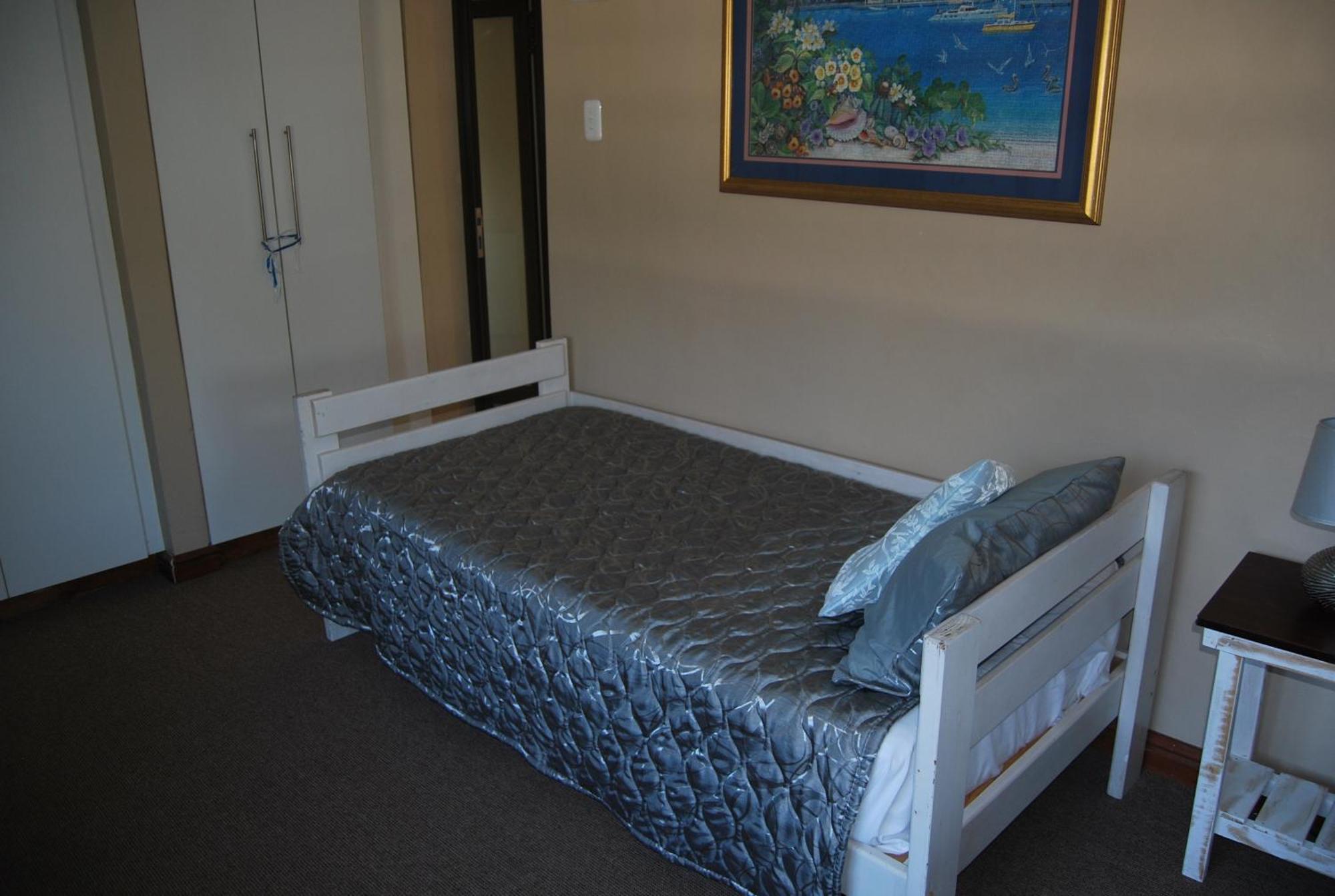 15 Witpeer Street Guesthouse George Chambre photo